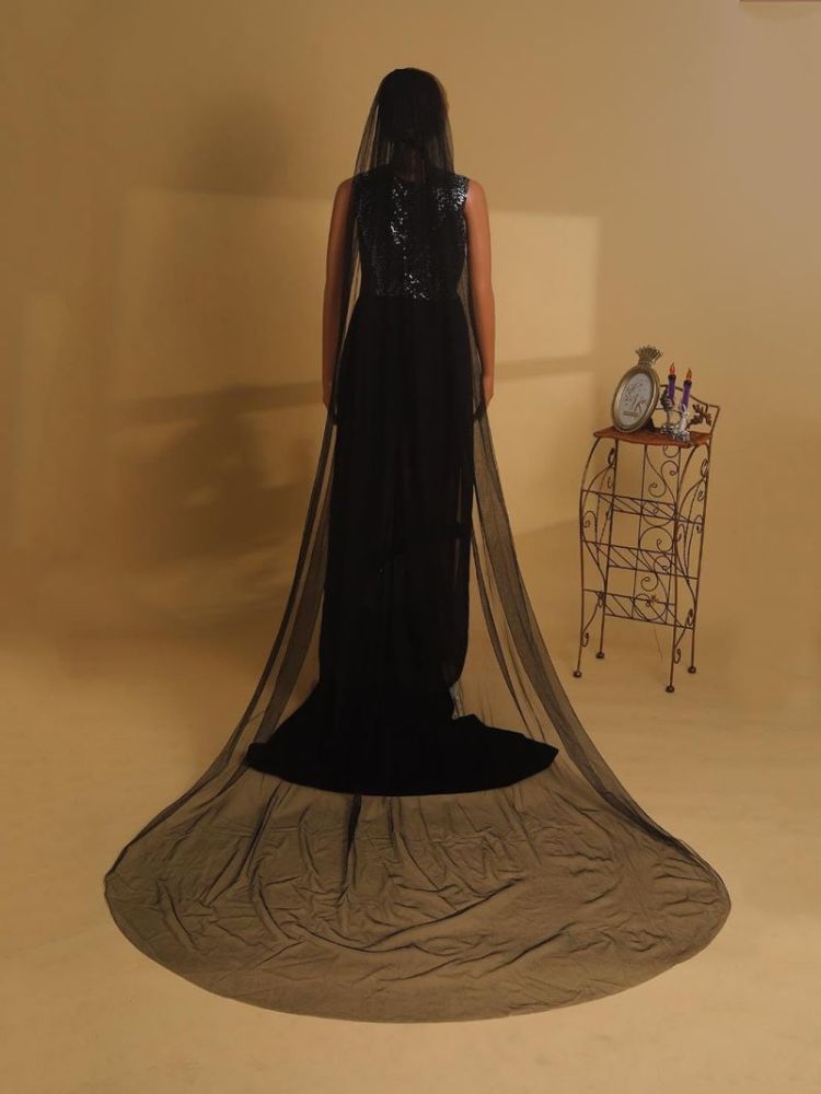 Black Wedding Veil WV329