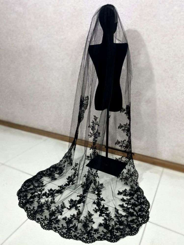 Black Wedding Veil WV322