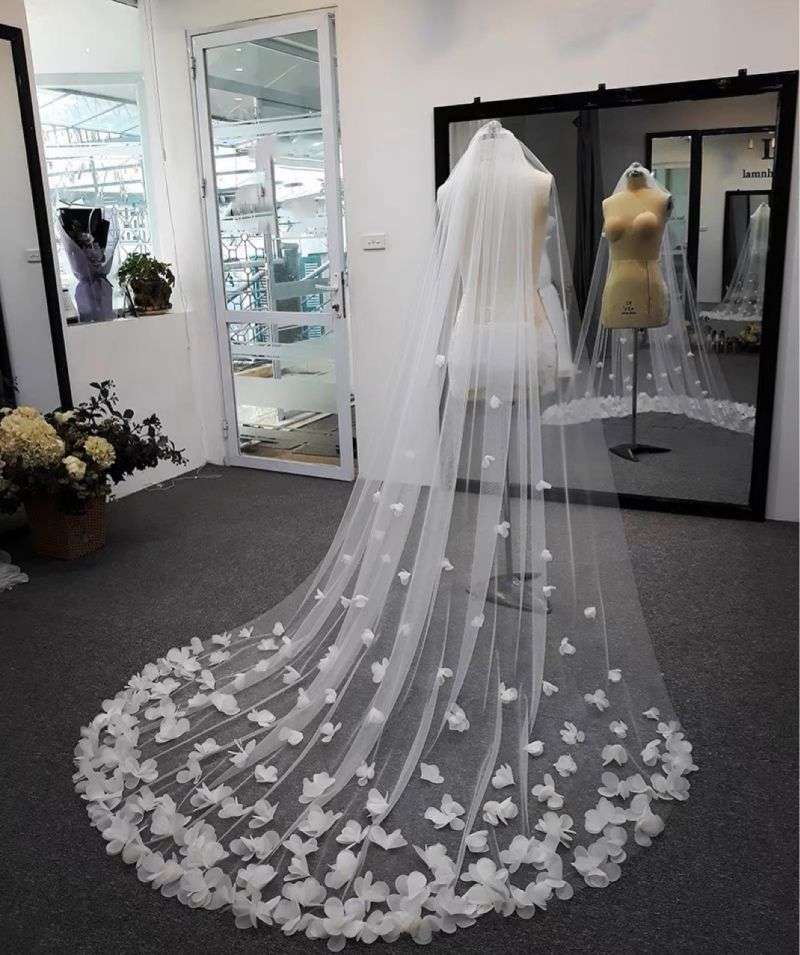 3D Floral Bridal Veil WV370