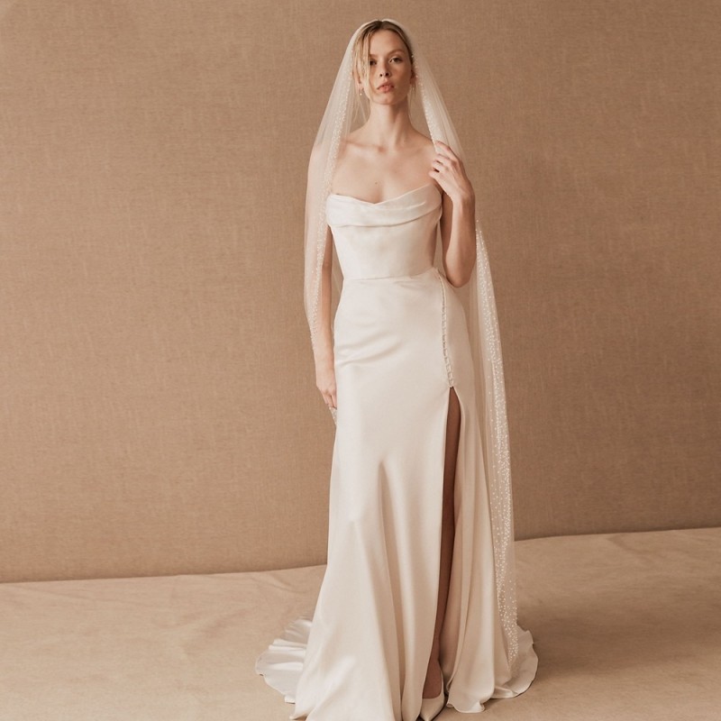 Pearls Bridal Veil WV477