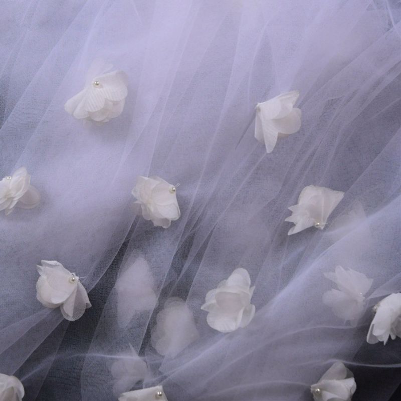 Sparkling Rhinestones Beaded Pearls 3D Floral Bridal Veil WV392