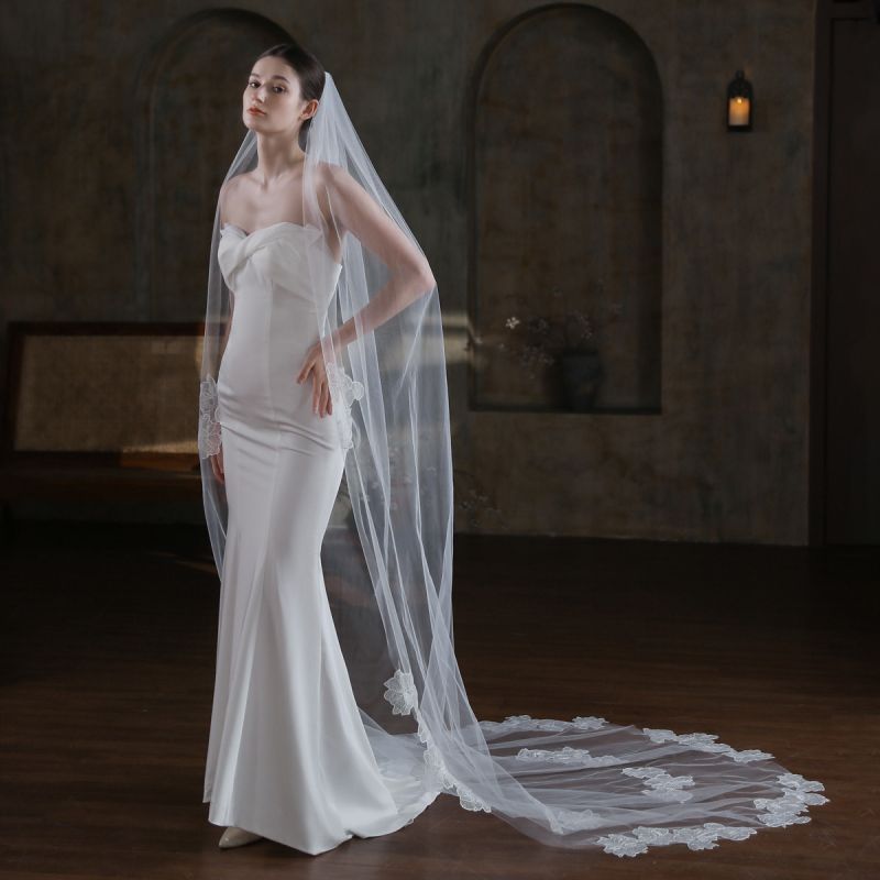 Lace Bridal Veil WV514