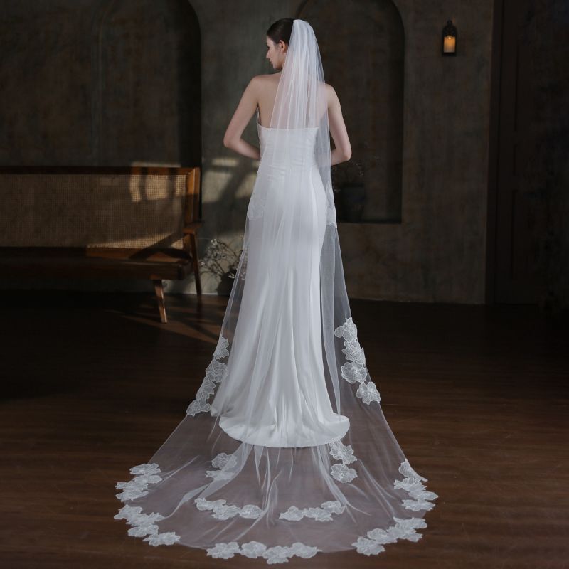 Lace Bridal Veil WV514