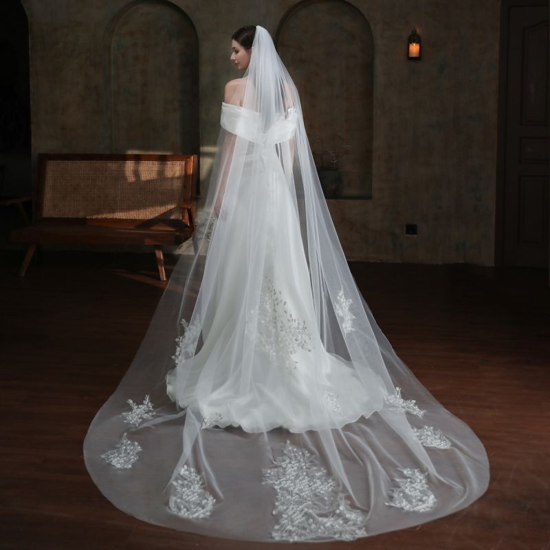 Lace Bridal Veil WV504