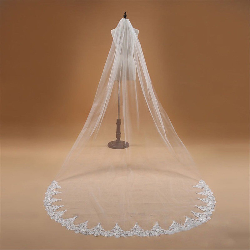 Lace Trim Bridal Veil WV567