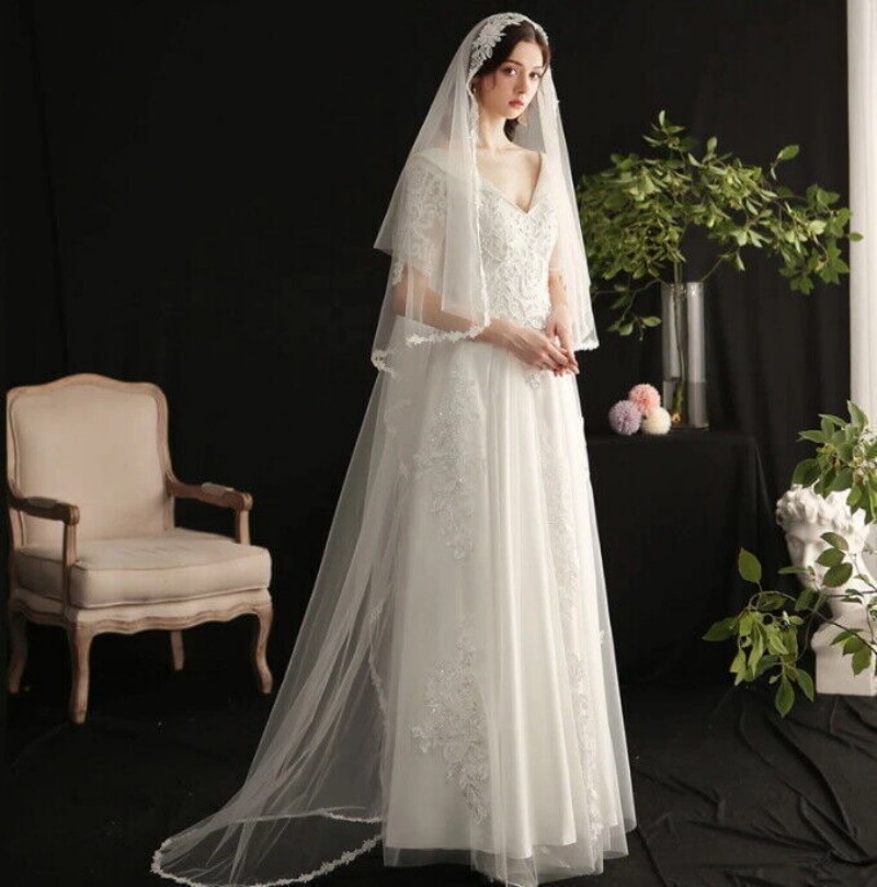 Lace Trim Mantilla Bridal Veil WV582