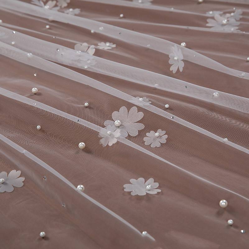 3D Floral Pearl Bridal Veil WV587