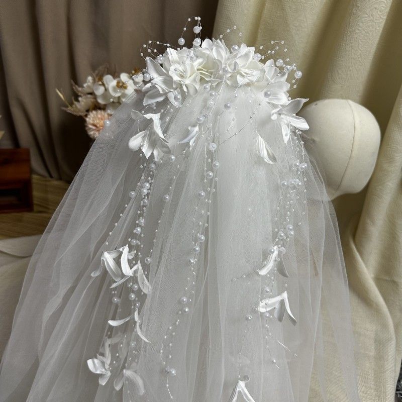 3D Floral Pearl Bridal Veil WV591