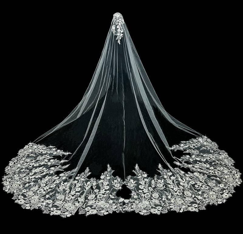 Lace Bridal Veil WV599