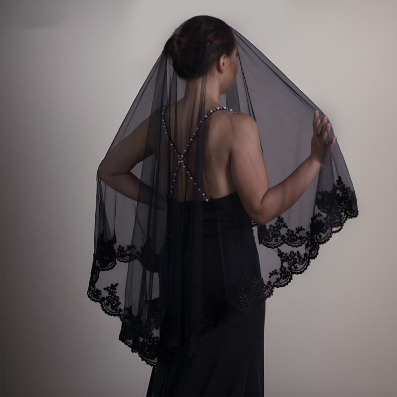 Black Lace Trim Bridal Veil WV609