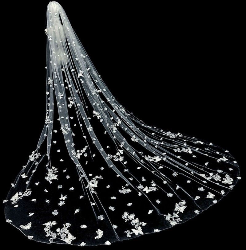 3D Floral Butterfly Bridal Veil WV606