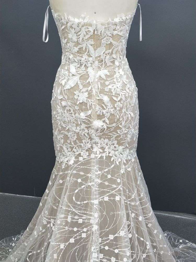 Sequined Lace Appliques Mermaid Off The Shoulder Sleeveless Long Train Bridal Dress BD005