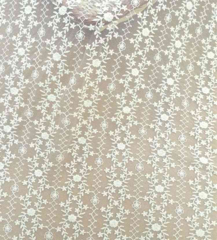 1 Yard Embroidered Lace Material Fabric JS046