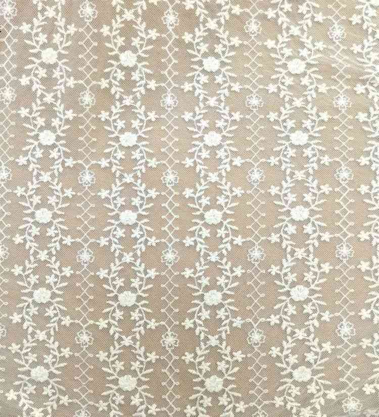 1 Yard Embroidered Lace Material Fabric JS046