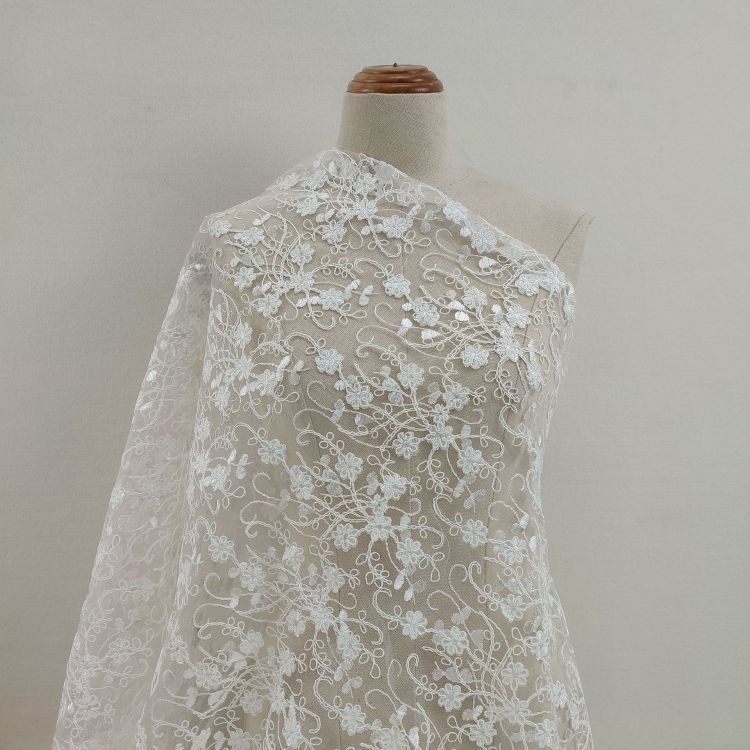 1 Yard White Corded Embroidered Bridal Lace Material Fabric JS054