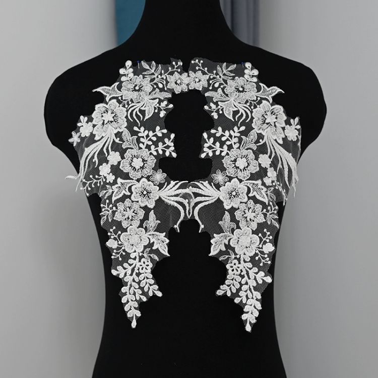 1 Pair Beaded Embroidered Lace Applique Material