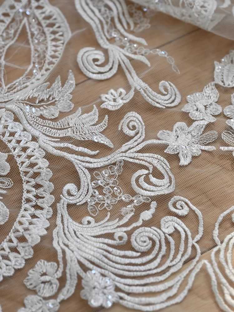 1 Yard White Sequined Beaded Corded Guipure Chantilly Embroidered 3D Floral Bridal Lace Trim Applique Material Fabric JB002