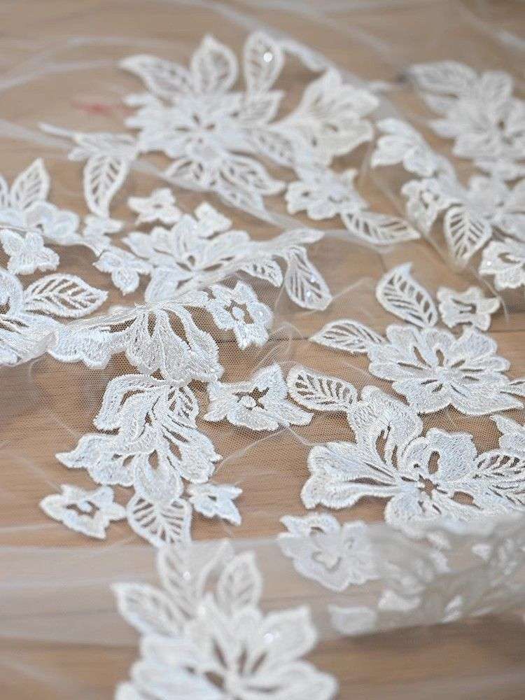 1 Yard Pair White Sequined Beaded Corded Guipure Chantilly Embroidered 3D Floral Bridal Lace Trim Applique Material Fabric