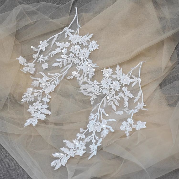 1 Yard White Sequined Beaded Corded Guipure Chantilly Embroidered 3D Floral Bridal Lace Trim Applique Material Fabric JB010