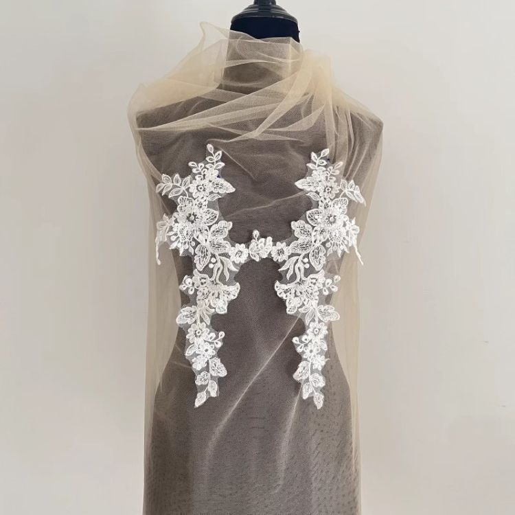 1 Yard White Sequined Beaded Corded Guipure Chantilly Embroidered 3D Floral Bridal Lace Trim Applique Material Fabric JB004