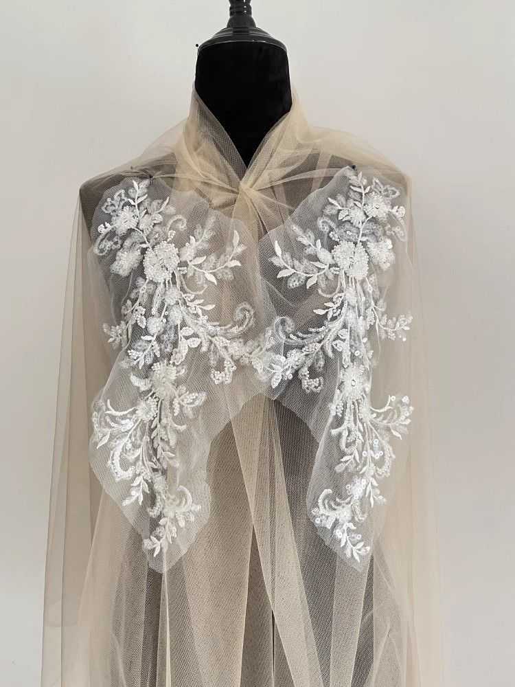 1 Yard White Sequined Beaded Corded Guipure Chantilly Embroidered 3D Floral Bridal Lace Trim Applique Material Fabric JB006