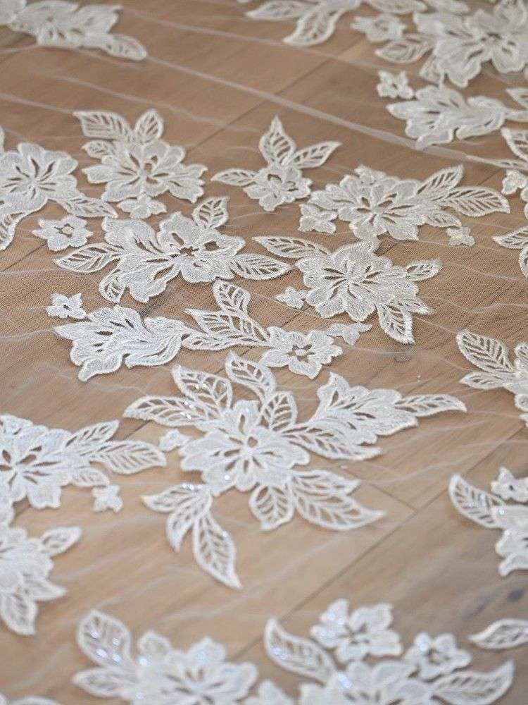 1 Yard Pair White Sequined Beaded Corded Guipure Chantilly Embroidered 3D Floral Bridal Lace Trim Applique Material Fabric