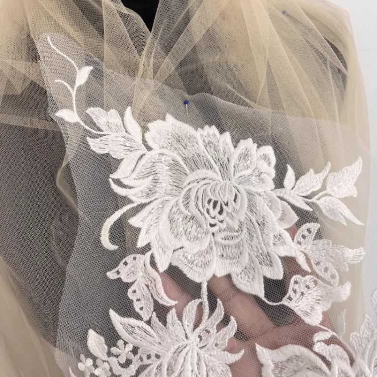 1 Yard Pair White Sequined Beaded Corded Guipure Chantilly Embroidered 3D Floral Bridal Lace Trim Applique Material Fabric JB020
