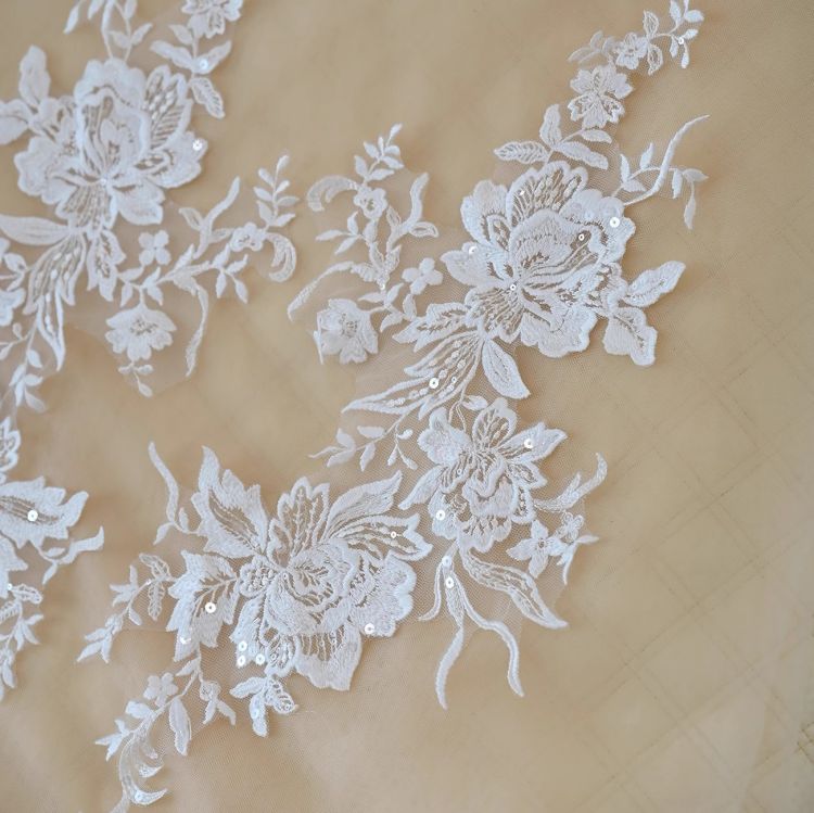 1 Yard Pair White Sequined Beaded Corded Guipure Chantilly Embroidered 3D Floral Bridal Lace Trim Applique Material Fabric JB013