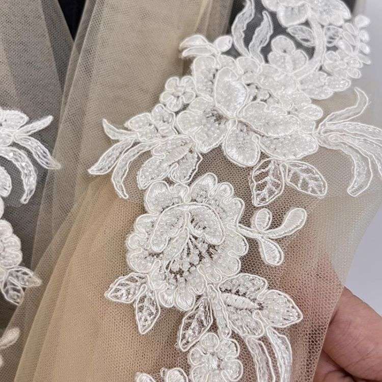 1 Yard White Sequined Beaded Corded Guipure Chantilly Embroidered 3D Floral Bridal Lace Trim Applique Material Fabric JB003
