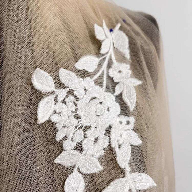 1 Yard Pair White Sequined Beaded Corded Guipure Chantilly Embroidered 3D Floral Bridal Lace Trim Applique Material Fabric JB057