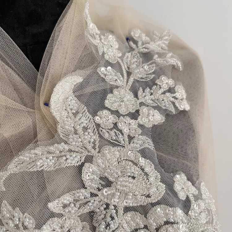 1 Yard Pair White Sequined Beaded Corded Guipure Chantilly Embroidered 3D Floral Bridal Lace Trim Applique Material Fabric JB061