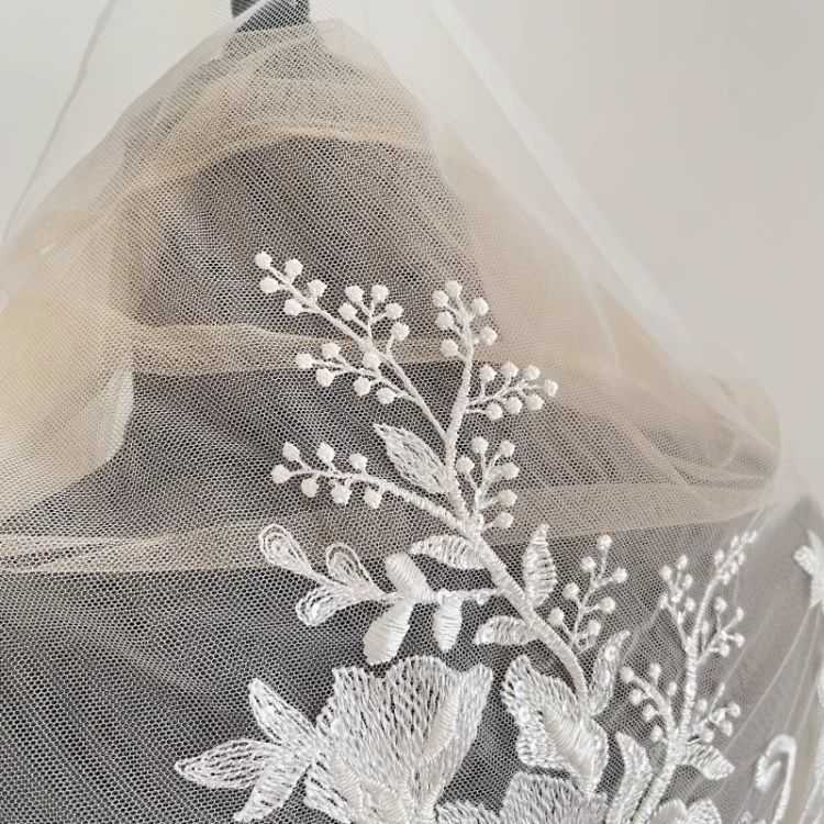 1 Yard Pair White Sequined Beaded Corded Guipure Chantilly Embroidered 3D Floral Bridal Lace Trim Applique Material Fabric JB064