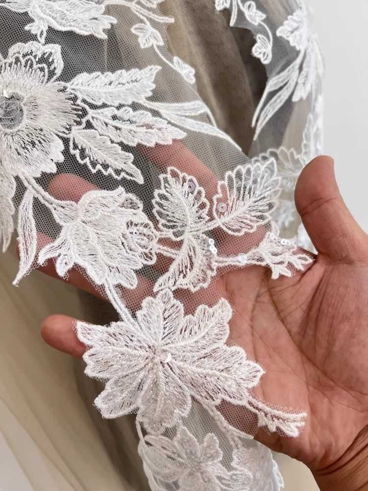 1 Yard Pair White Sequined Beaded Corded Guipure Chantilly Embroidered 3D Floral Bridal Lace Trim Applique Material Fabric JB054