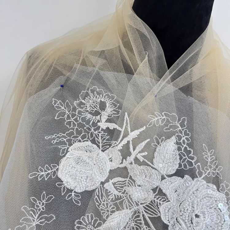 1 Yard Pair White Sequined Beaded Corded Guipure Chantilly Embroidered 3D Floral Bridal Lace Trim Applique Material Fabric JB058