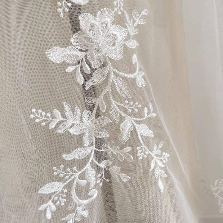 1 Yard Pair White Sequined Beaded Corded Guipure Chantilly Embroidered 3D Floral Bridal Lace Trim Applique Material Fabric JB064