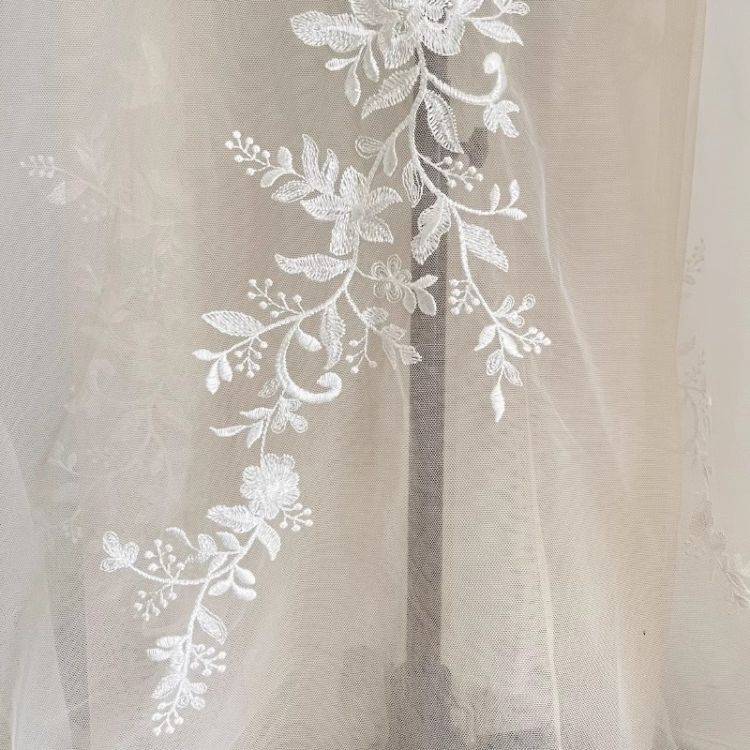 1 Yard Pair White Sequined Beaded Corded Guipure Chantilly Embroidered 3D Floral Bridal Lace Trim Applique Material Fabric JB064
