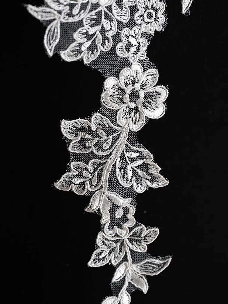 1 Yard Pair White Sequined Beaded Corded Guipure Chantilly Embroidered 3D Floral Bridal Lace Trim Applique Material Fabric JB066