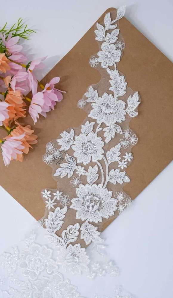 1 Pair White Sequined Beaded Corded Embroidered Bridal Lace Applique Material XB109