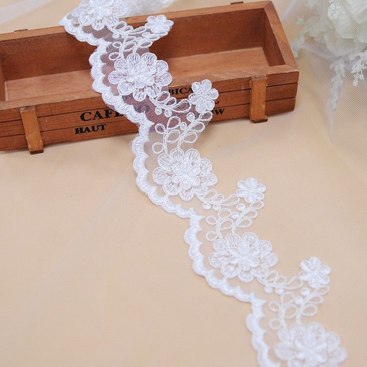 1 Yard White Corded Embroidered Bridal Lace Trim Material XB100