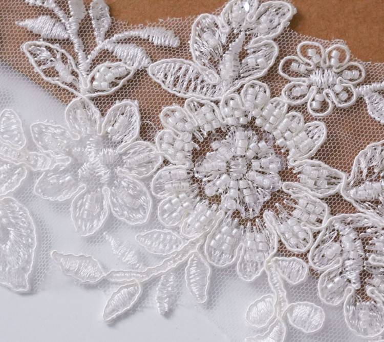 1 Yard Pair White Sequined Beaded Corded Embroidered 3D Floral Bridal Lace Trim Applique Material XB150