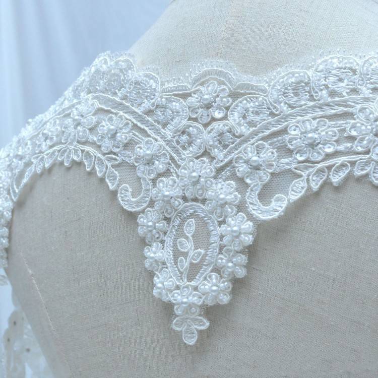 1 Yard Pair White Sequined Beaded Corded Embroidered 3D Floral Bridal Lace Trim Applique Material XB138
