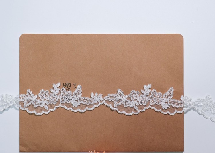 1 Yard Pair White Sequined Beaded Corded Embroidered 3D Floral Bridal Lace Trim Applique Material XB127