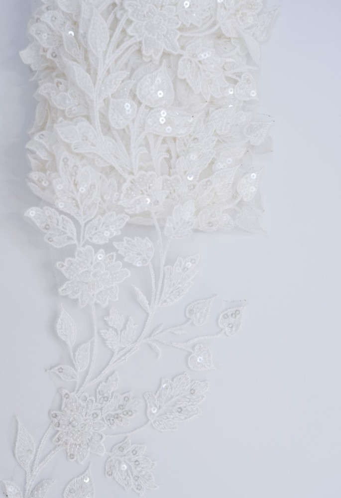 5 Pairs White Sequined Beaded Embroidered Bridal Lace Applique Material XB104C