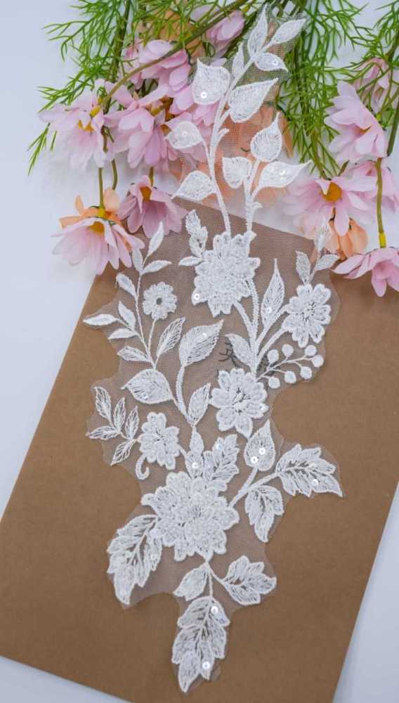 1 Pair White Sequined Beaded Embroidered Bridal Lace Applique Material XB104