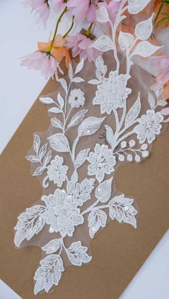 1 Pair White Sequined Beaded Embroidered Bridal Lace Applique Material XB104