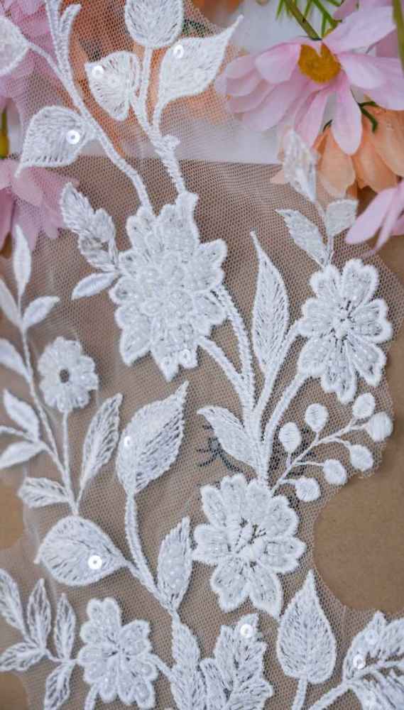 1 Pair White Sequined Beaded Embroidered Bridal Lace Applique Material XB104
