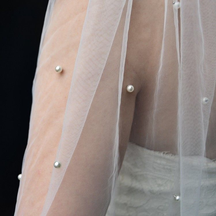Pearls Beaded Bridal Veil WV633