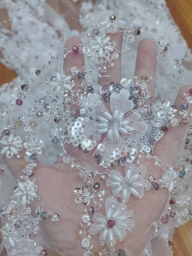 1 Yard White Tulle Beaded Embroidered Bridal Lace Material Fabric RX108
