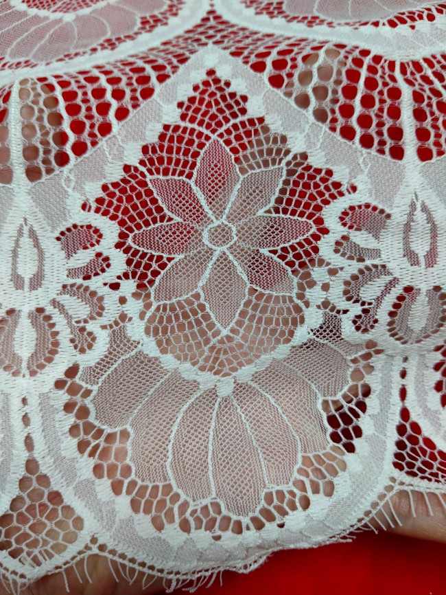 3 Meters Eyelash Chantilly Lace Material Fabric For Dresses QTL005
