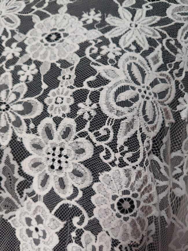 3 Meters Eyelash Chantilly Lace Material Fabric For Dresses QTL009